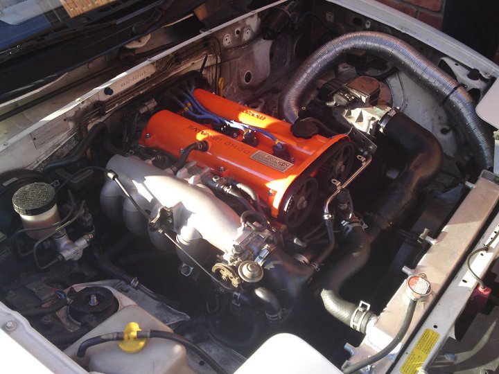 PictureGallery/car12-motor.jpg